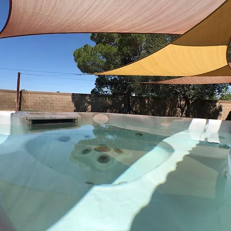 Oasis Hm Near Rancho Vista- Shared Hm Apartment Palmdale Exterior photo