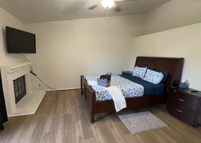 Oasis Hm Near Rancho Vista- Shared Hm