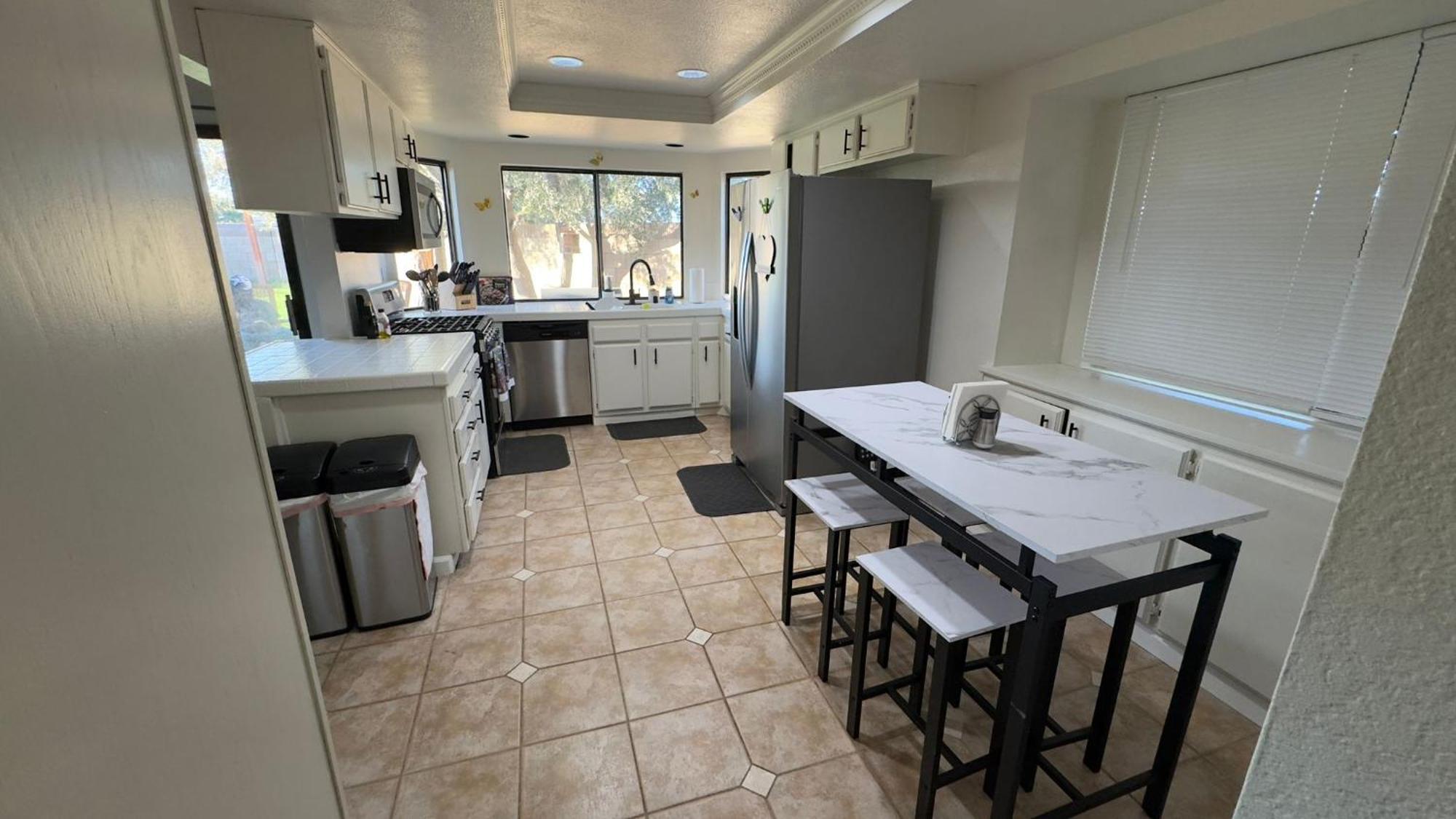 Oasis Hm Near Rancho Vista- Shared Hm Séjour chez l'habitant Palmdale